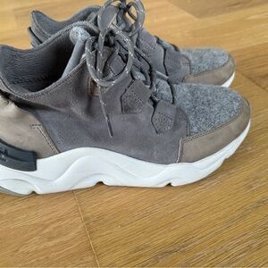 Sorel Out n About Sneakers